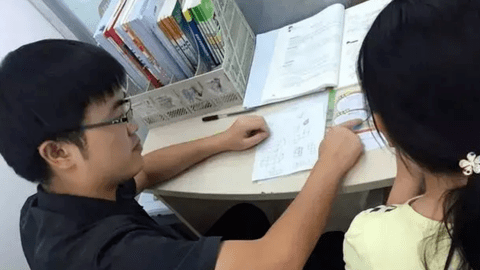 3 vấn đề tâm lý lớn ảnh hưởng đến việc học của trẻ đều liên quan đến hành xử của bố mẹ