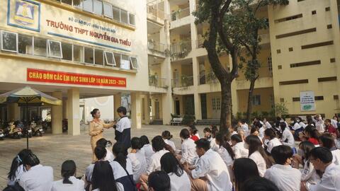 Xây dựng văn hóa giao thông văn minh, bền vững cho học sinh Thủ đô