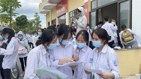 Hướng dẫn ghi phiếu dự thi tốt nghiệp THPT năm 2024