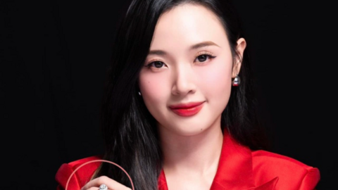 Midu lộ nhẫn cầu hôn giữa nghi vấn sắp lên xe hoa với doanh nhân?