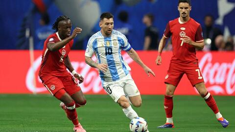 Copa America 2024 khai cuộc: Argentina vất vả hạ Canada trong ngày Messi lập kỷ lục