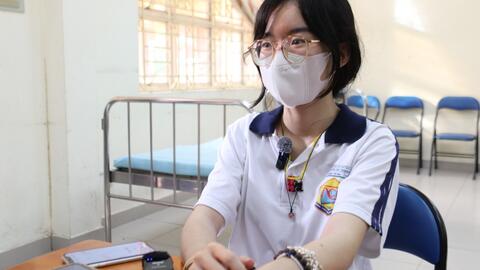 Thí sinh được nằm thi do bệnh nặng, cán bộ viết thay