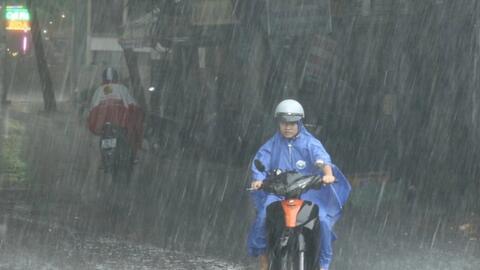 Ngày 15/7: Nhiều khu vực mưa dông, cục bộ có mưa to
