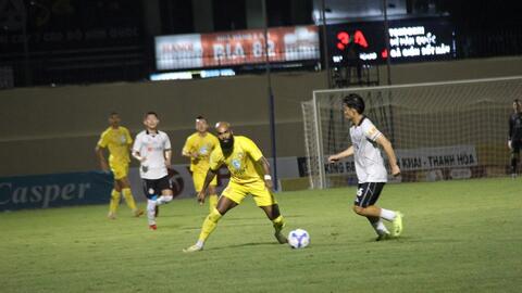 Vòng 9 LPBank V.League 1-2024/25: Thắng sít sao SHB Đà Nẵng, Đông Á Thanh Hoá giữ vững ngôi đầu