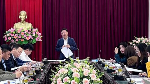 Khảo sát, trao đổi kinh nghiệm xây dựng hệ giá trị văn hóa, gia đình và chuẩn mực con người Việt Nam