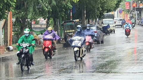 Thời tiết hôm nay (14-4): Miền Bắc có mưa vài nơi, miền Nam có mưa dông