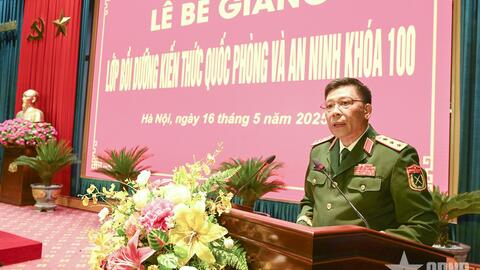 Học viện Quốc phòng bế giảng Lớp bồi dưỡng kiến thức quốc phòng, an ninh khóa 100