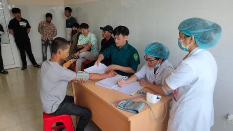 Kiến nghị thêm hành vi trốn khám sức khỏe vào tội trốn nghĩa vụ quân sự