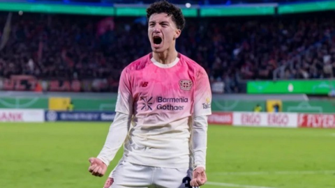 Sao Việt kiều nổi tiếng 'mở tài khoản' tại đội bóng hàng đầu Đức