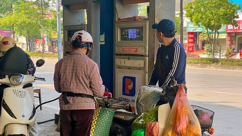 5 mặt hàng xăng, dầu đồng loạt giảm giá bán lẻ