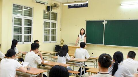 Thêm trường công lập, giảm áp lực vào lớp 10 ở Hà Nội