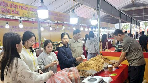 Quảng Ninh: Mạnh tay xử phạt hàng trăm cơ sở vi phạm vệ sinh an toàn thực phẩm