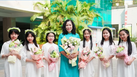 Cô giáo Phạm Thị Ngọc Thư lặng thầm gieo những mùa hoa tri thức