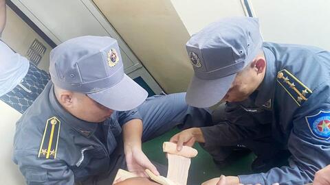 Tàu kiểm ngư kịp thời cấp cứu ngư dân bị nạn trên biển