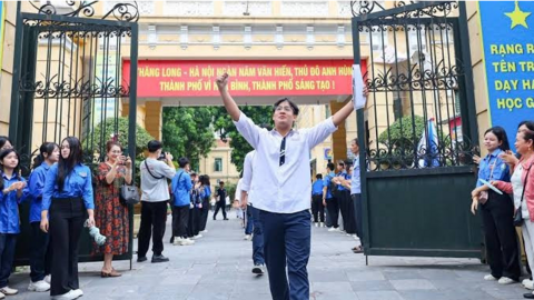 Hà Nội dời hàng loạt đại học ra ngoại ô, giải quyết triệt để bài toán 'thiếu trường, thiếu lớp'