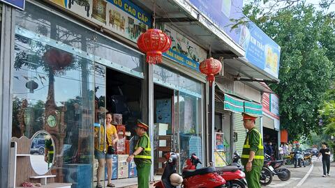 Xã Ngọc Hồi quyết liệt xử lý lấn chiếm vỉa hè , xây dựng diện mạo đô thị văn minh
