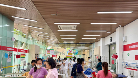 Từ 1/7, người có BHYT tự đi khám chữa bệnh trái tuyến được hưởng thêm nhiều quyền lợi