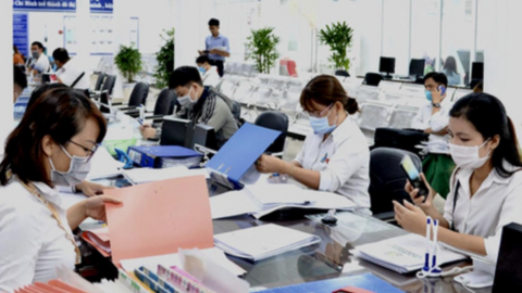 Kiến nghị xem xét công chức xã hưởng mức lương phù hợp