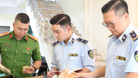 Nhu cầu bánh kẹo, nước giải khát tăng cao dịp Trung thu: Quản lý thị trường Hà Nội khuyến cáo gì?