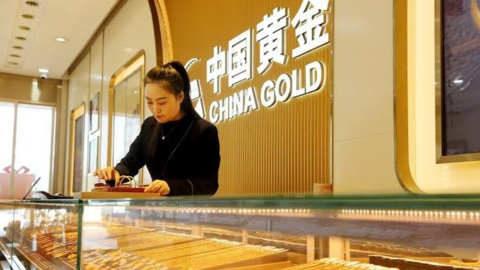Dữ liệu việc làm Mỹ khởi sắc, vàng và bạc đồng loạt giảm mạnh
