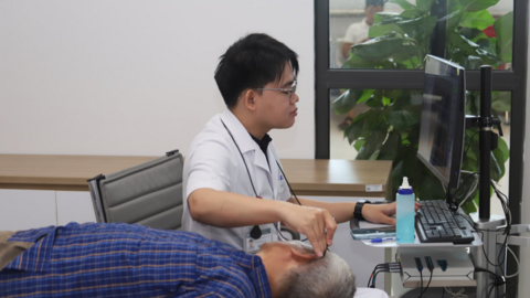 Bác sĩ sẽ phải qua kỳ kiểm tra năng lực trước khi hành nghề từ năm tới