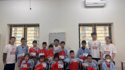 Từ người khuyết tật đến giải thưởng 'Thanh niên sống đẹp' tiêu biểu toàn quốc