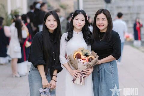 Trái tim yêu thương của cô giáo Huyền