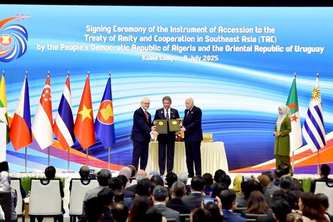 ASEAN tiếp tục là “ngọn hải đăng hòa bình” giữa bối cảnh đầy biến động