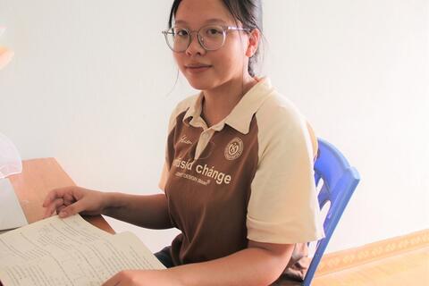 Thủ khoa khối A00 toàn quốc Nguyễn Diệu Linh: Tự học để bứt phá