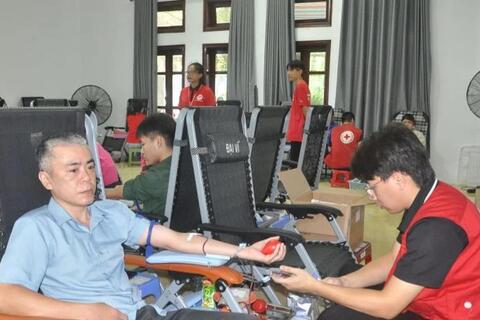 Thanh Hóa: 1.300 đơn vị máu trong ngày hội “Giọt hồng xứ Thanh”