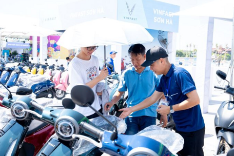 VinFast Evo Lite Neo: Xe điện “nhẹ gánh” cho mùa tựu trường