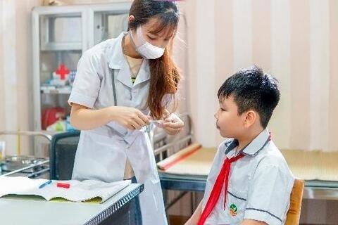 Hà Nội triển khai công tác y tế trường học năm học mới
