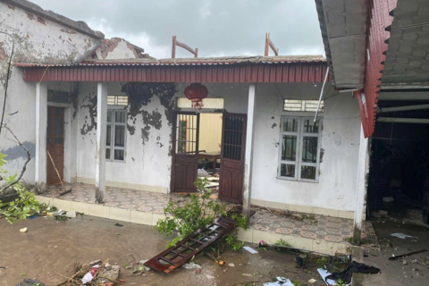 Dứt khoát không để người dân bị ảnh hưởng bởi bão số 10 thiếu đói, rét, khát, không có chỗ ở