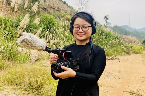 Cô gái dân tộc Tày bền bỉ với phim tài liệu