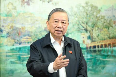 Tổng Bí thư Tô Lâm: Phát triển y tế, giáo dục là trọng tâm đột phá để phát triển đất nước