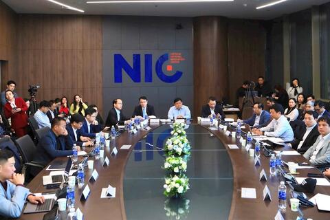 Chiến lược công nghệ quốc gia dựa trên tri thức Việt toàn cầu