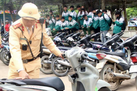 Vi phạm trật tự an toàn giao thông của học sinh, phụ huynh cần biết
