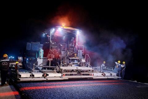 Xuyên đêm thi công cao tốc Đồng Đăng - Trà Lĩnh