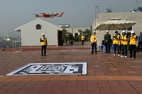 Ứng dụng UAV vận chuyển thuốc, sinh phẩm y tế