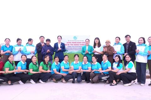 Vân Đình tổng vệ sinh môi trường hướng tới ngày bầu cử