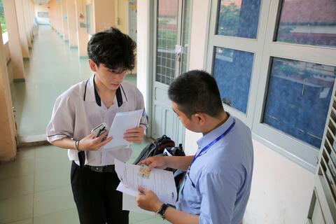 Sát kỳ thi lớp 10, Hà Nội mở thêm 6 trường mới giúp 'hạ nhiệt' áp lực tuyển sinh