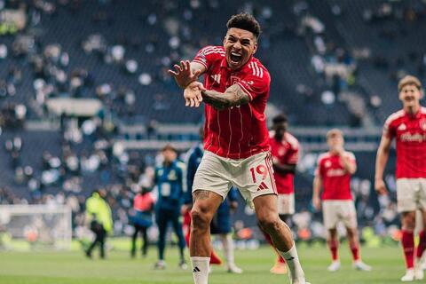 Ngoại hạng Anh: Thua sốc 0-3 trên sân nhà, Tottenham Hotspur gần nguy cơ xuống hạng