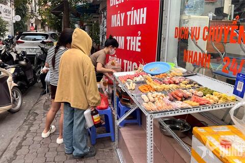 Nguy cơ tiềm ẩn từ thực phẩm đường phố