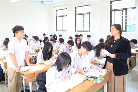 Các nhà trường tập trung hỗ trợ học sinh lớp 12 ôn thi tốt nghiệp