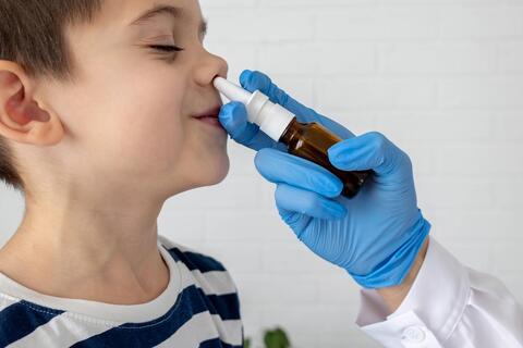 Úc triển khai vắc-xin cúm không kim tiêm, kỳ vọng tăng tỷ lệ tiêm ở trẻ nhỏ