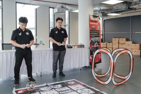 Tìm lời giải cho giáo dục thời trí tuệ nhân tạo