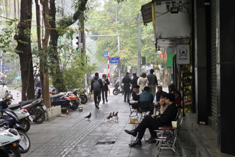 Hà Nội dự kiến thí điểm cho thuê vỉa hè kinh doanh trong 5 năm