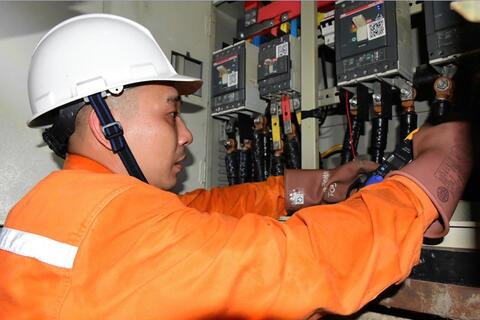 Sẵn sàng kịch bản ứng phó phụ tải tăng cao