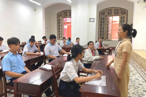 Đồng Tháp – Tuyên Quang – Lào Cai – Huế cùng bước vào môn thi Ngữ văn kỳ thi lớp 10