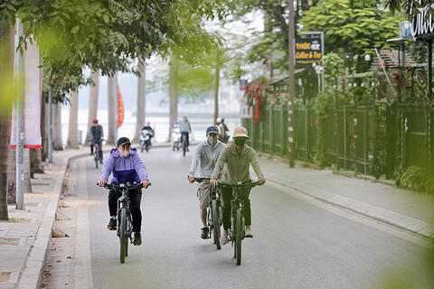 Bắc Bộ giảm nhiệt, chiều tối có mưa rào